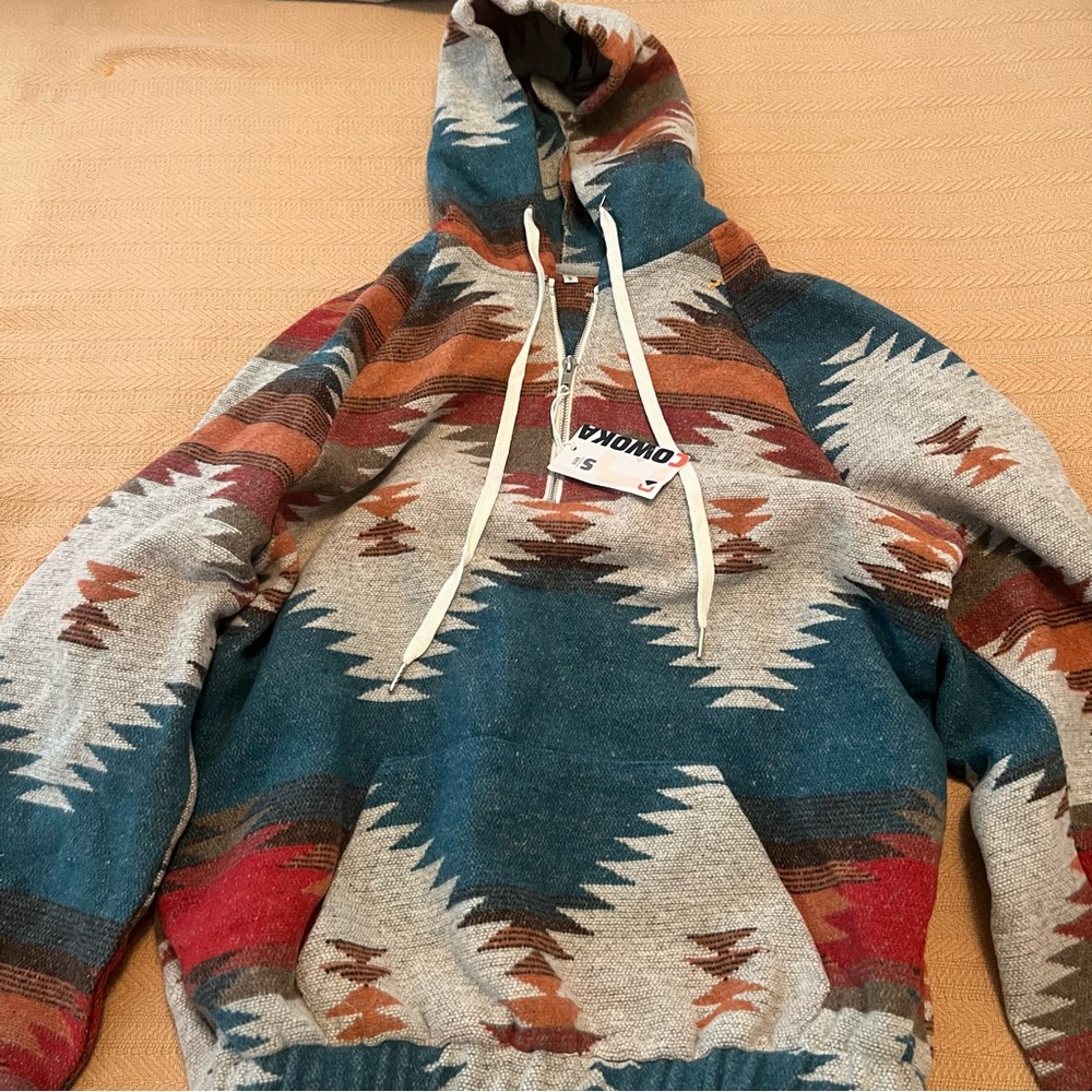 NWT Aztec southwest oversized hoodie size small